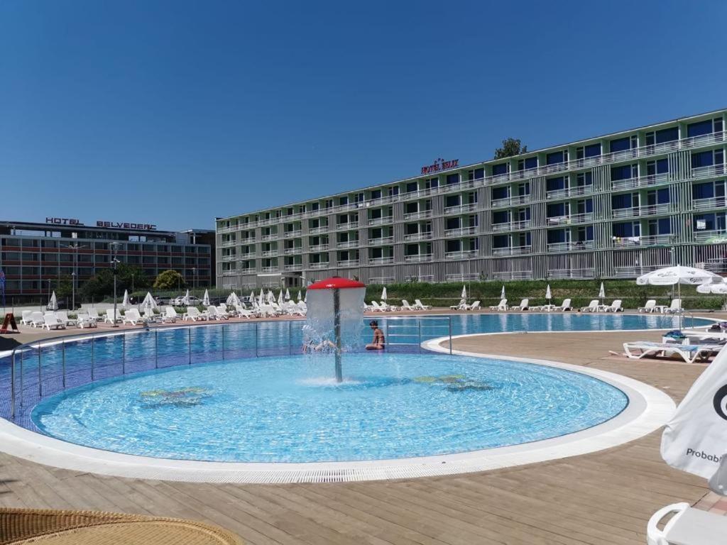 Complex Hotelier Felix - Perla Marii Eforie Nord Eksteriør billede